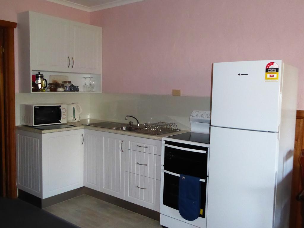 Villa Platypus Park Country Retreat Bridport Esterno foto