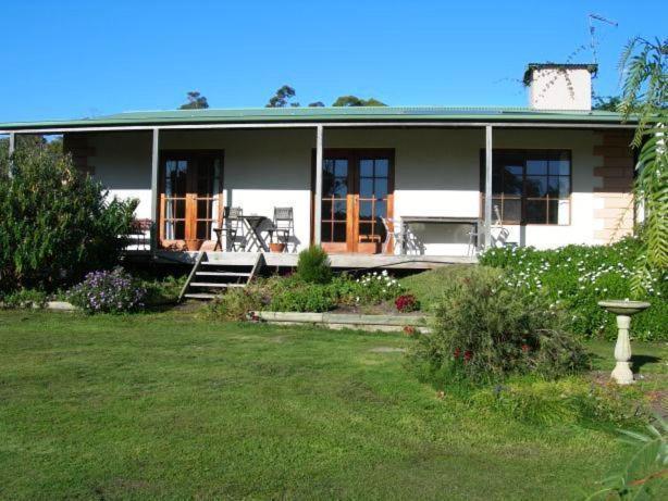 Villa Platypus Park Country Retreat Bridport Esterno foto