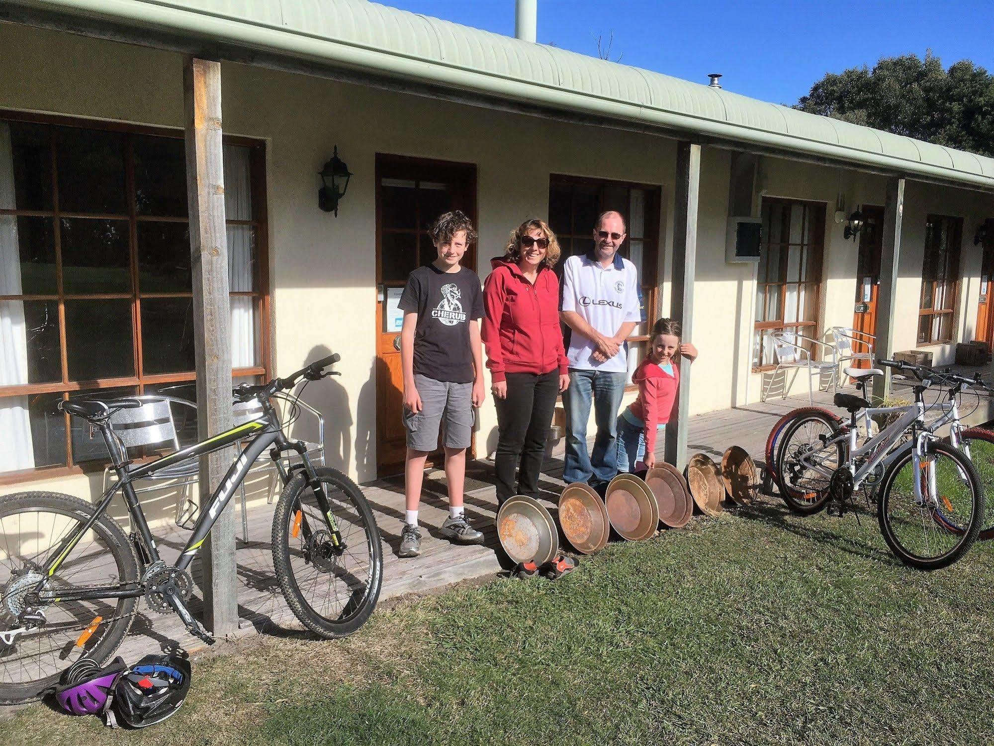 Villa Platypus Park Country Retreat Bridport Esterno foto