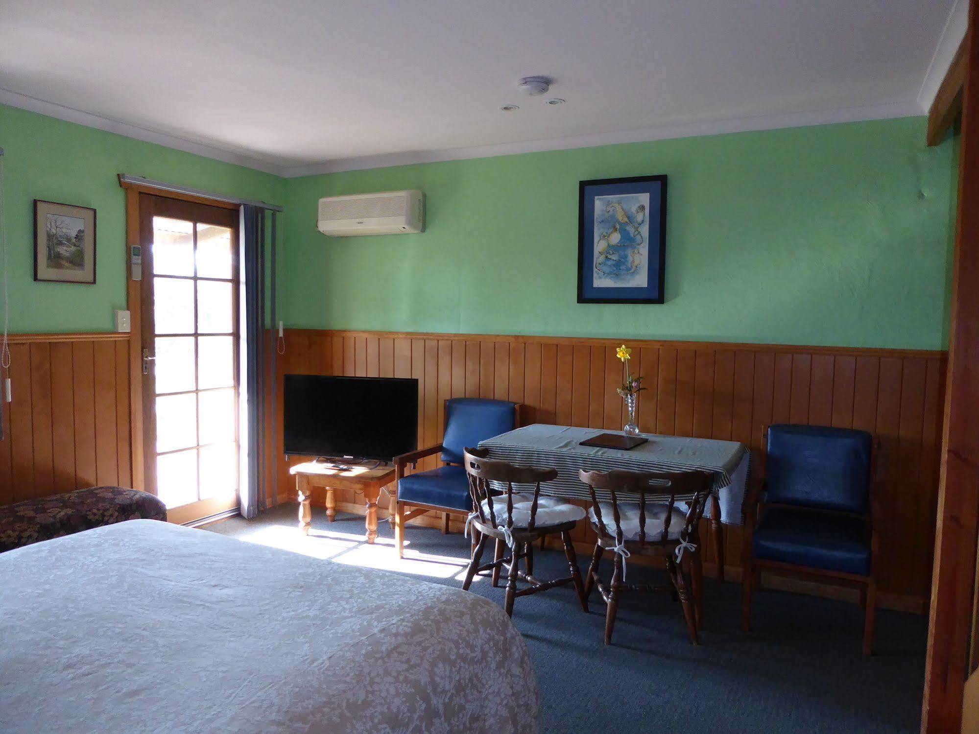 Villa Platypus Park Country Retreat Bridport Esterno foto